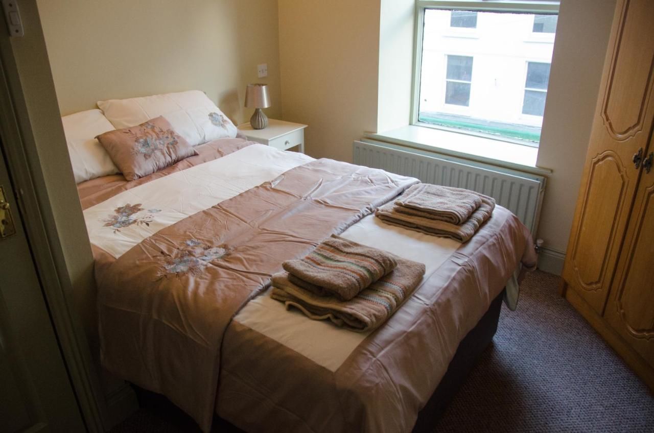 Отели типа «постель и завтрак» Downtown Accommodation Нью-Росс-5
